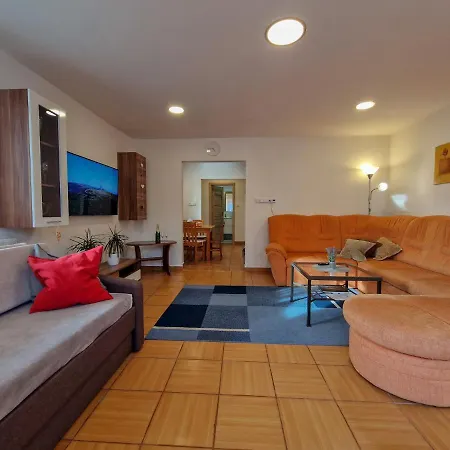 Apartmán U řeky * Česká Ves