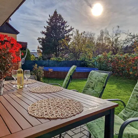 Apartmán U řeky Apartamento Česká Ves