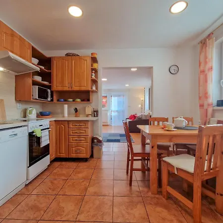 Apartmán U řeky Apartamento